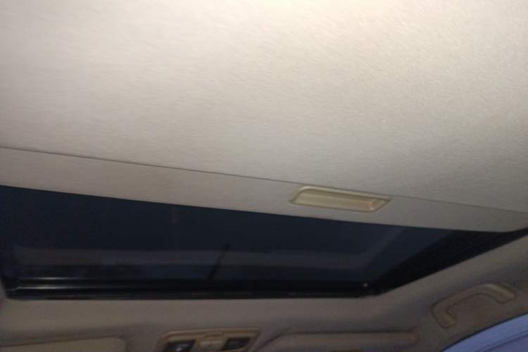 Used Geely Auto GX7 2012 1.8L Manual Comfort Version Headliner