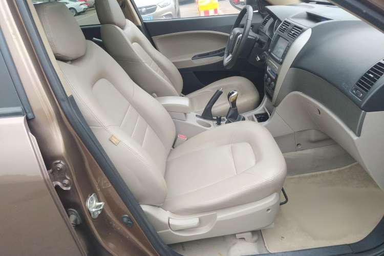 Used Geely Auto GX7 2012 1.8L Manual Executive Edition Right Front Seat