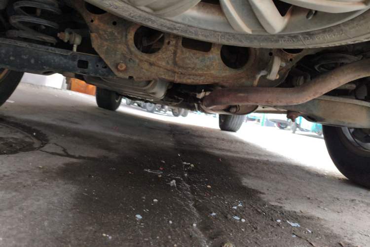 Used Geely Auto GX7 2012 1.8L Manual Elite Model Chassis Rear