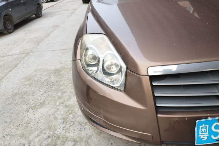 Used Geely Auto GX7 2012 1.8L Manual Elite Model Right Front Headlight