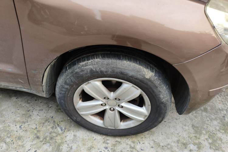 Used Geely Auto GX7 2012 1.8L Manual Elite Model Right Front Wheel Hub