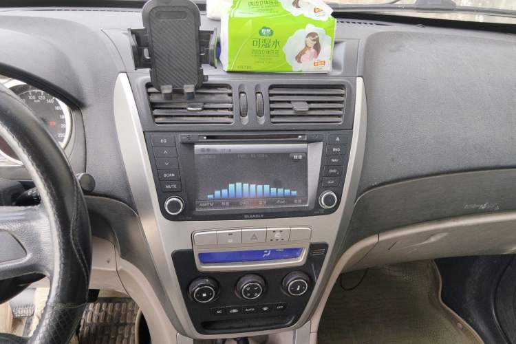 Used Geely Auto GX7  Audio And AC Panel