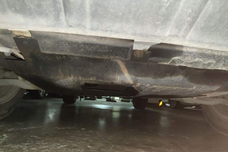 Used Geely Auto GX7 2012 1.8L Manual Elite Model Chassis Front