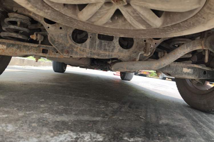 Used Geely Auto GX7 2012 1.8L Manual Executive Edition Chassis Rear
