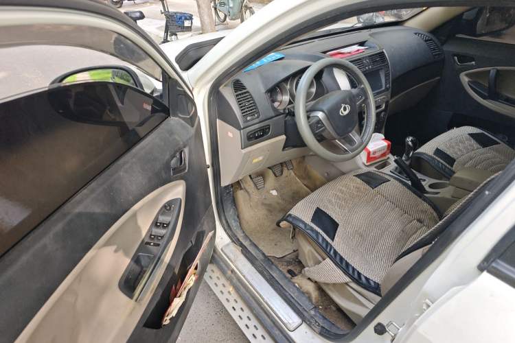 Used Geely Auto GX7 2012 1.8L Manual Executive Edition Driver Seat