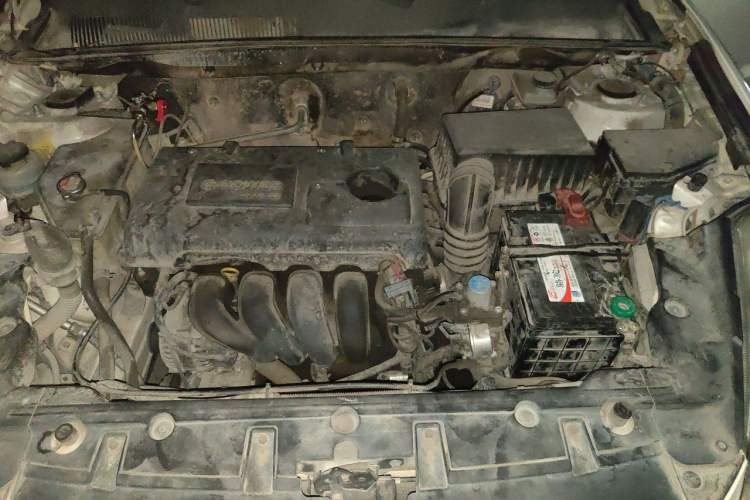 Used Geely Auto GX7 2012 1.8L Manual Elite Model Engine Bay