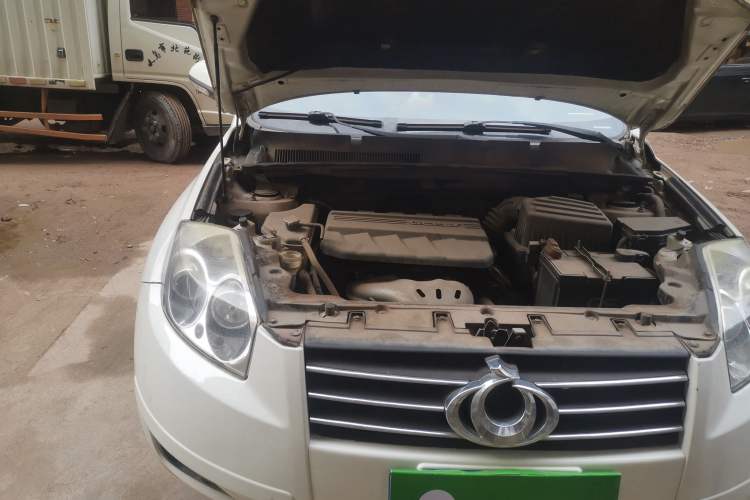 Used Geely Auto GX7 2012 2.4L Automatic Executive Version Engine Bay Right
