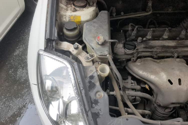 Used Geely Auto GX7 2012 2.0L Manual Comfort Version Engine Bay Right