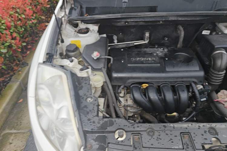 Used Geely Auto GX7 2012 1.8L Manual Elite Model Engine Bay Right