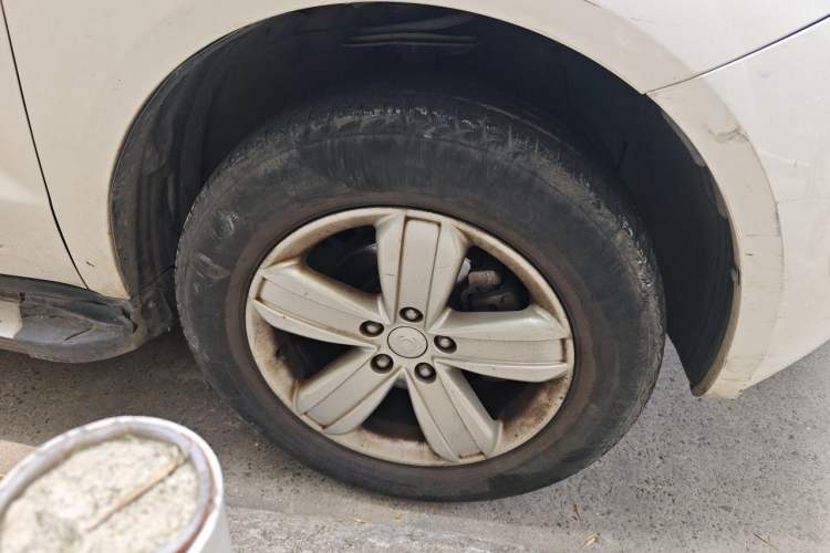 Used Geely Auto GX7 2012 1.8L Manual Executive Edition Right Front Wheel Hub