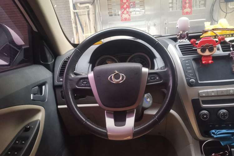Used Geely Auto GX7 2012 2.4L Automatic Executive Version Steering Wheel