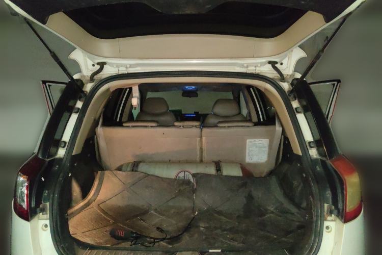 Used Geely Auto GX7 2012 1.8L Manual Elite Model Trunk