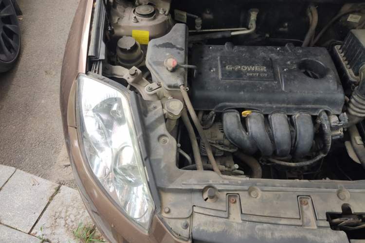 Used Geely Auto GX7 2012 1.8L Manual Comfort Version Engine Bay Right