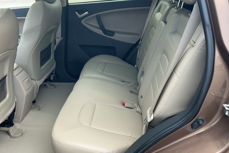 Used Geely Auto GX7 2012 1.8L Manual Elite Model Left Rear Seat