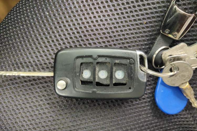 Used Geely Auto GX7 2012 1.8L Manual Comfort Version Vehicle Key