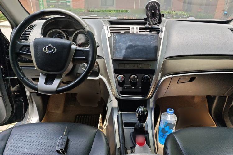 Used Geely Auto GX7 2013 1.8L Manual Entry-Level Model Center Console