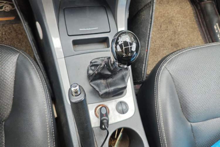 Used Geely Auto GX7 2013 1.8L Manual Luxury Model Gear Lever
