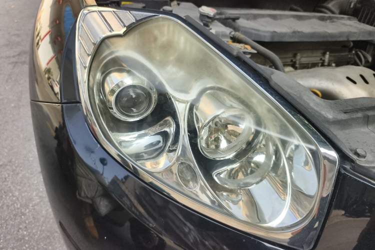 Used Geely Auto GX7 2013 2.0L Automatic Prestige Edition Right Front Headlight
