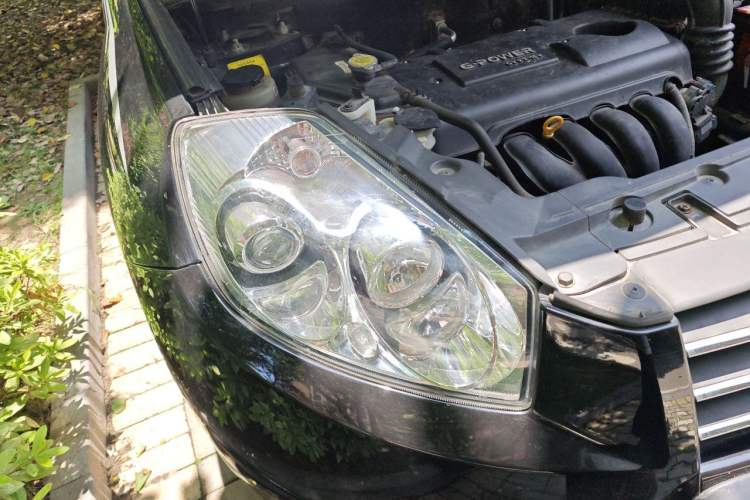 Used Geely Auto GX7 2013 1.8L Manual Entry-Level Model Right Front Headlight