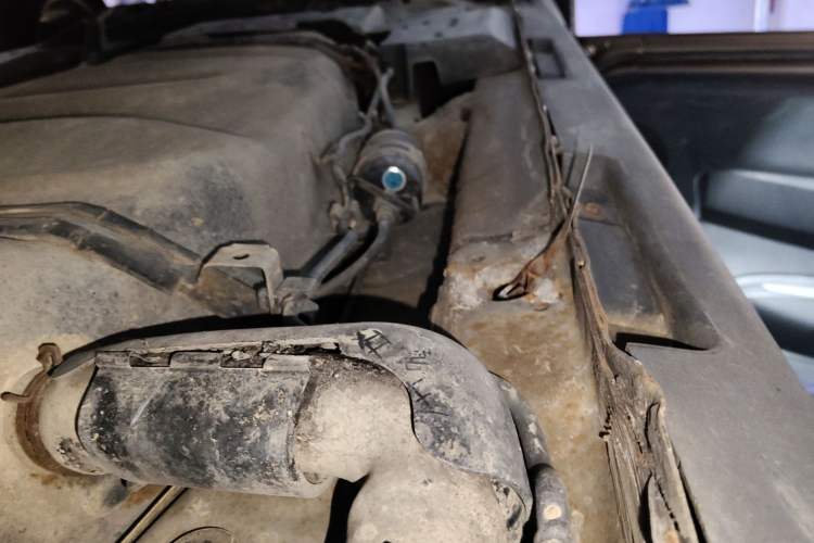 Used Geely Auto GX7 2013 2.0L Automatic Prestige Edition Left Side Sill