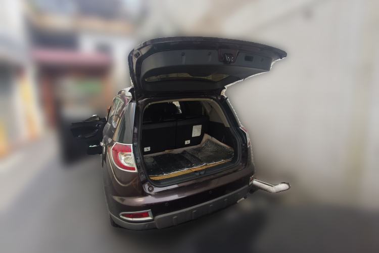 Used Geely Auto GX7 2013 2.0L Automatic Prestige Edition Trunk