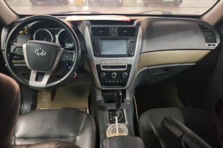 Used Geely Auto GX7 2013 2.0L Automatic Prestige Edition Center Console