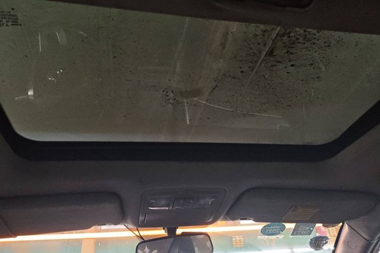 Used Geely Auto GX7 2013 2.0L Automatic Prestige Edition Headliner