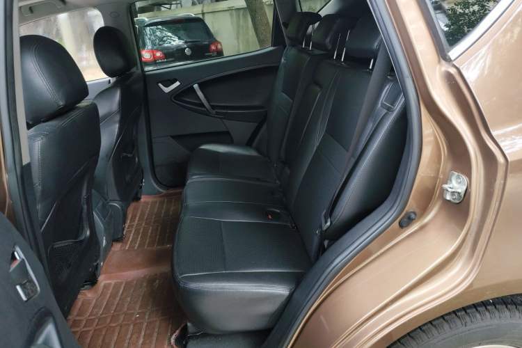 Used Geely Auto GX7 2013 2.0L Manual Entry-Level Trim Left Rear Seat