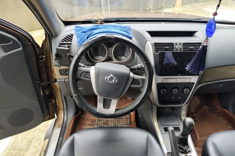 Used Geely Auto GX7 2013 2.0L Manual Entry-Level Trim Steering Wheel