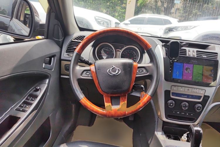 Used Geely Auto GX7 2013 2.0L Automatic Prestige Edition Steering Wheel