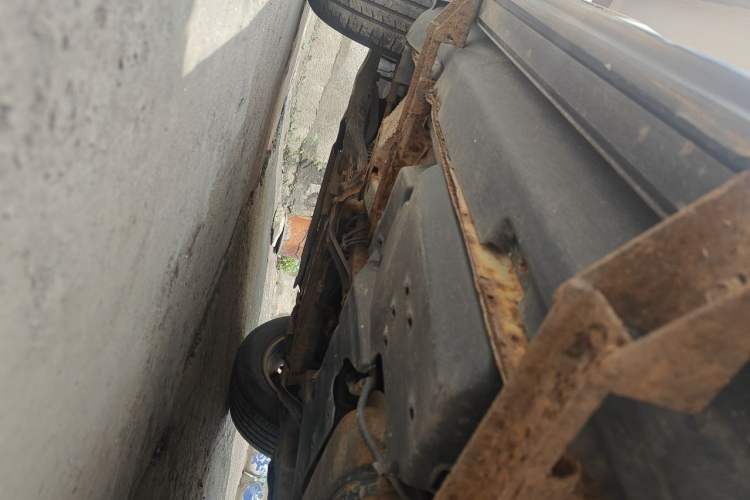 Used Geely Auto GX7 2013 1.8L Manual Elite Model Chassis Front Left