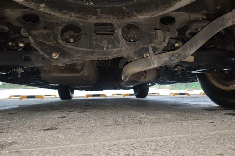 Used Geely Auto GX7 2013 1.8L Manual Entry-Level Model Chassis Rear