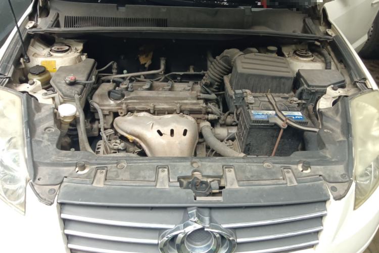 Used Geely Auto GX7 2013 2.0L Automatic Prestige Edition Engine Bay
