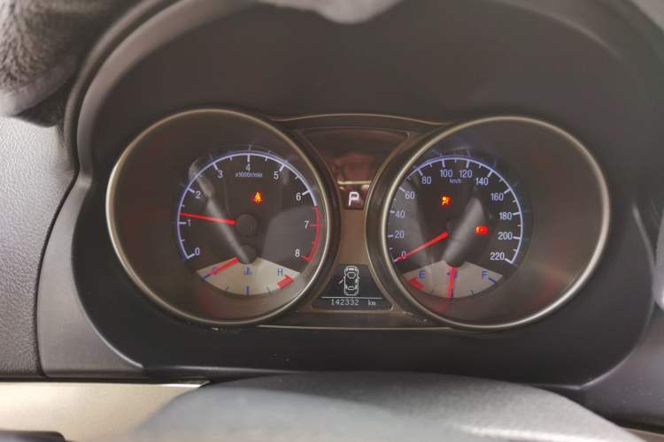 Used Geely Auto GX7 2013 2.0L Automatic Prestige Edition Instrument Cluster