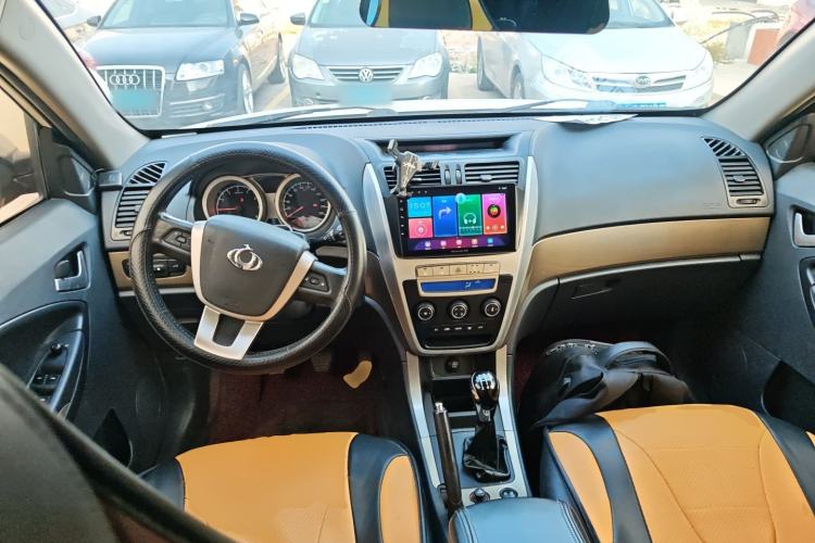 Used Geely Auto GX7 2013 1.8L Manual Luxury Model Interior 2