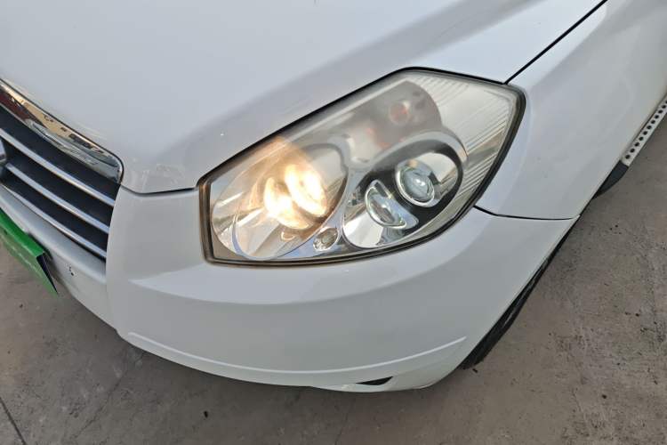 Used Geely Auto GX7 2013 1.8L Manual Luxury Model Left Front Headlight