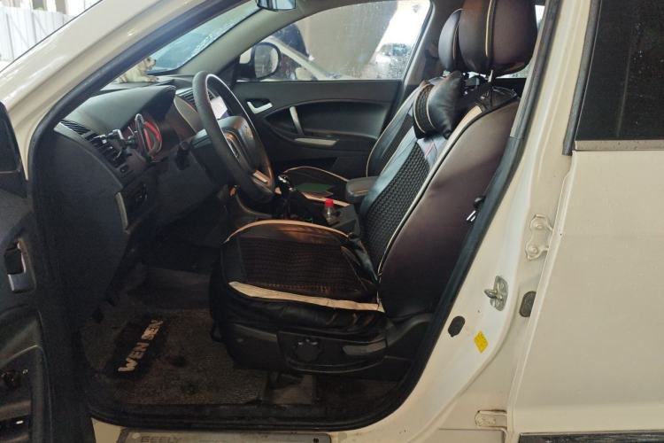 Used Geely Auto GX7 2013 1.8L Manual Entry-Level Model Left Front Seat