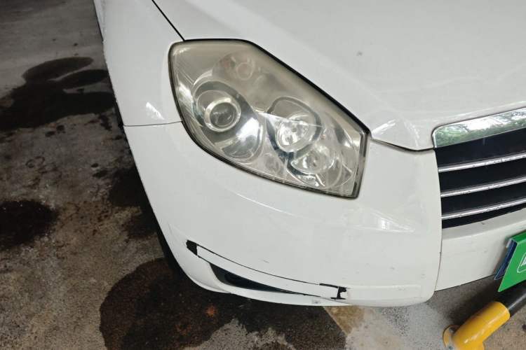 Used Geely Auto GX7 2013 1.8L Manual Entry-Level Model Right Front Headlight