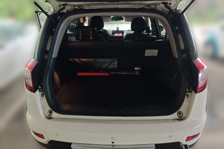 Used Geely Auto GX7 2013 1.8L Manual Entry-Level Model Trunk