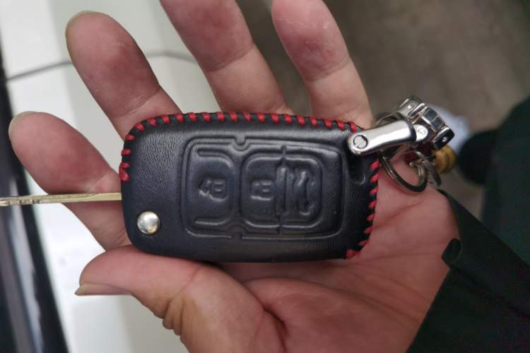 Used Geely Auto GX7 2013 2.0L Automatic Prestige Edition Vehicle Key