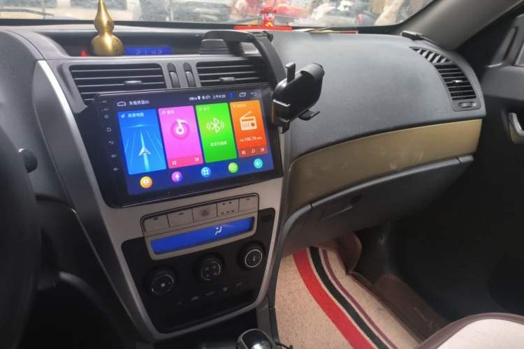 Used Geely Auto GX7 2013 2.0L Automatic Prestige Edition Audio And AC Panel