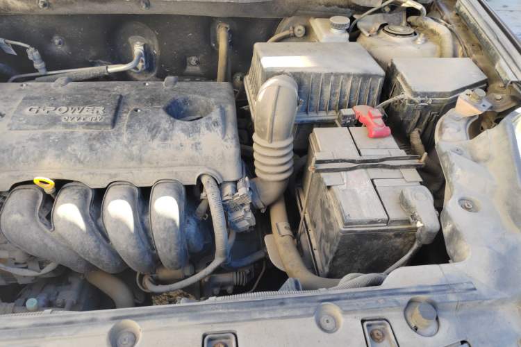 Used Geely Auto GX7 2013 1.8L Manual Entry-Level Model Engine Bay Left