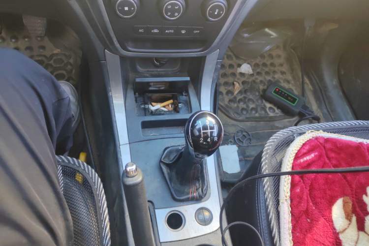 Used Geely Auto GX7 2013 1.8L Manual Entry-Level Model Gear Lever