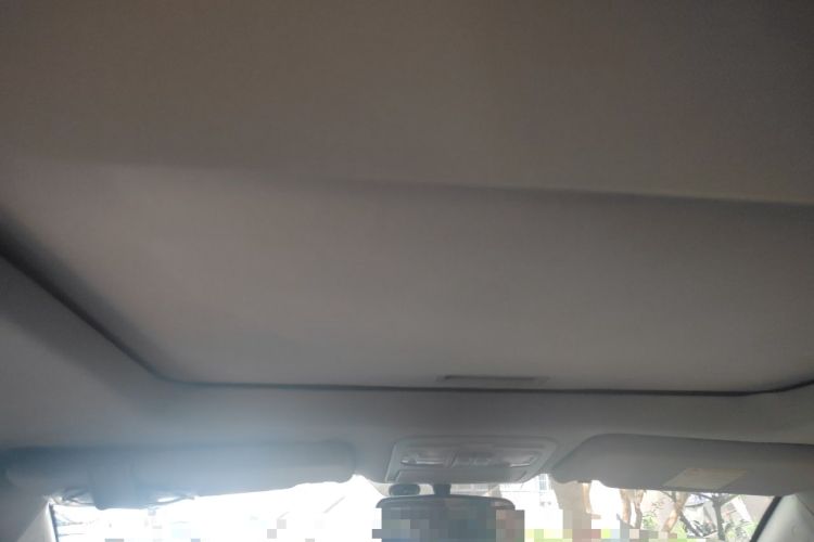 Used Geely Auto GX7 2013 2.0L Automatic Prestige Edition Headliner