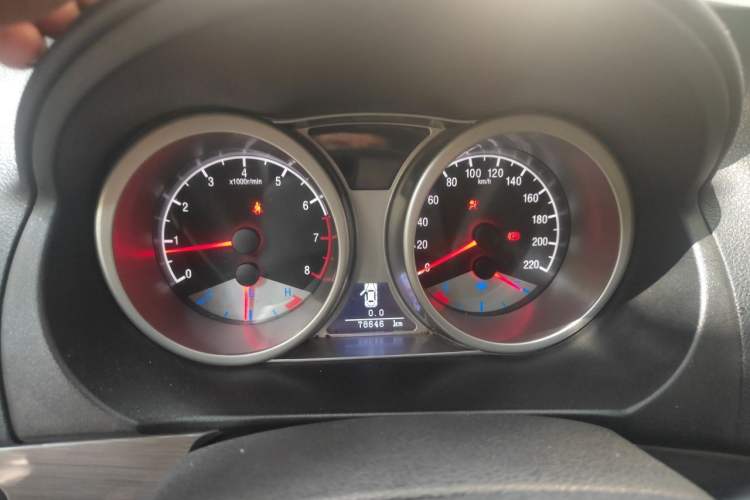 Used Geely Auto GX7 2013 2.0L Automatic Prestige Edition Instrument Cluster