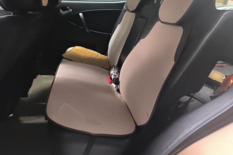 Used Geely Auto GX7 2013 2.0L Automatic Prestige Edition Left Rear Seat