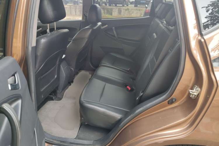 Used Geely Auto GX7 2013 2.0L Automatic Prestige Edition Left Rear Seat