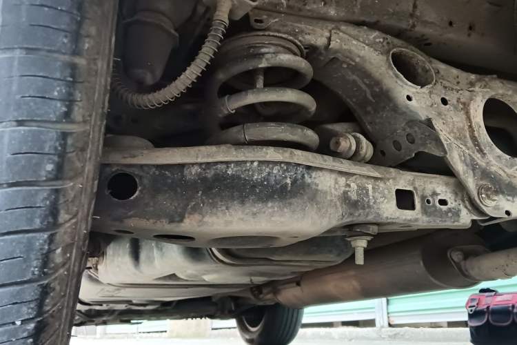 Used Geely Auto GX7 2014 1.8L Manual Elite Model Chassis Rear Left