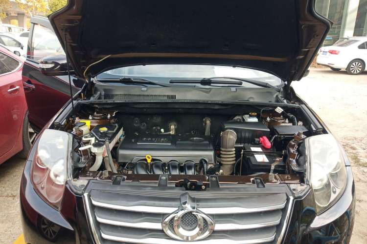 Used Geely Auto GX7 2014 1.8L Manual Value-Added Sunroof Edition Engine Bay