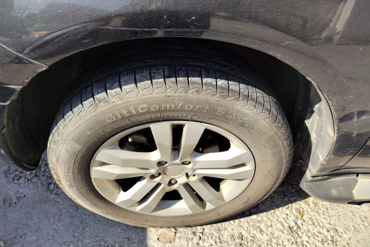 Used Geely Auto GX7 2014 1.8L Manual Value Edition Exterior 3